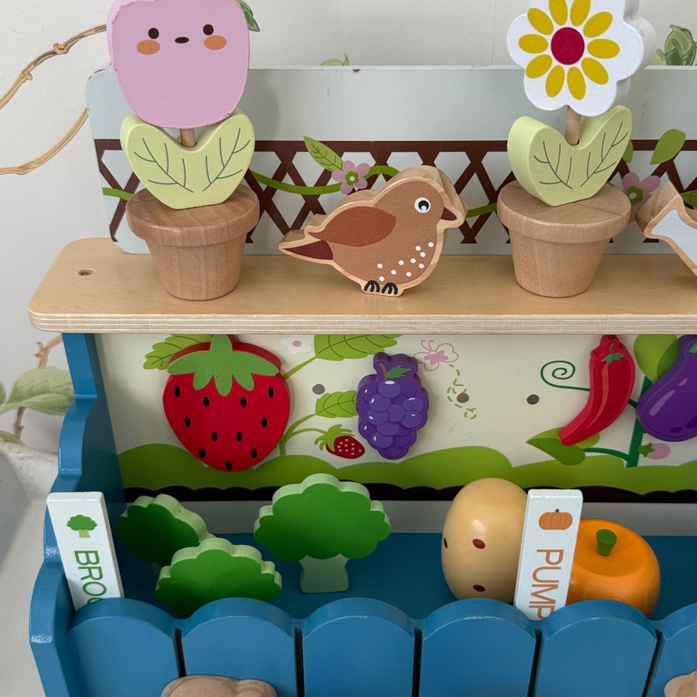 Wooden Flower Vegetable Garden Playset - Picture 3 of 8
